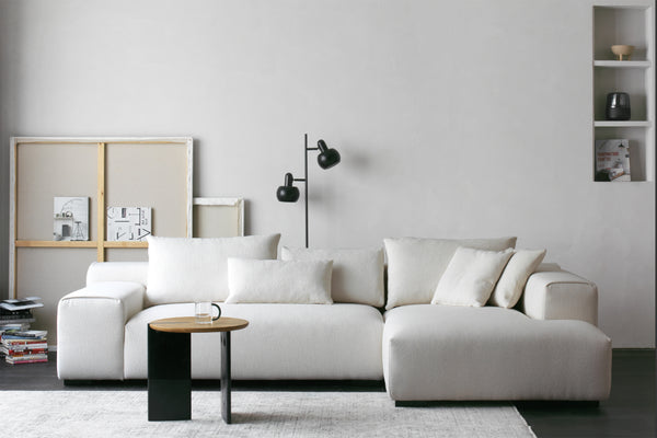 Imola Sectional by Acanva: Modern Minimalist Style